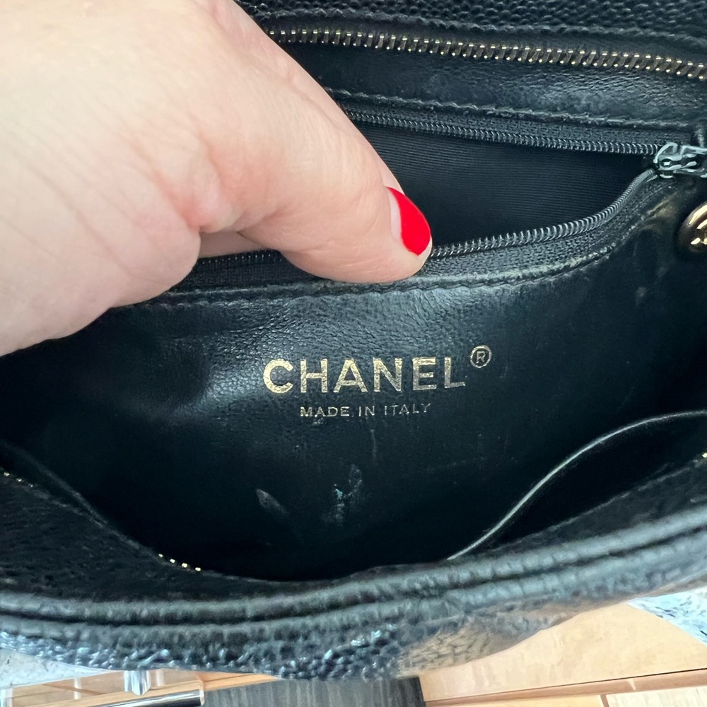 Chanel Medallion Tote Bag - Picture 10 of 17